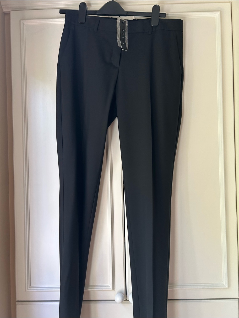 Theory Black Women's Super Slim Edition dress pants - NWT